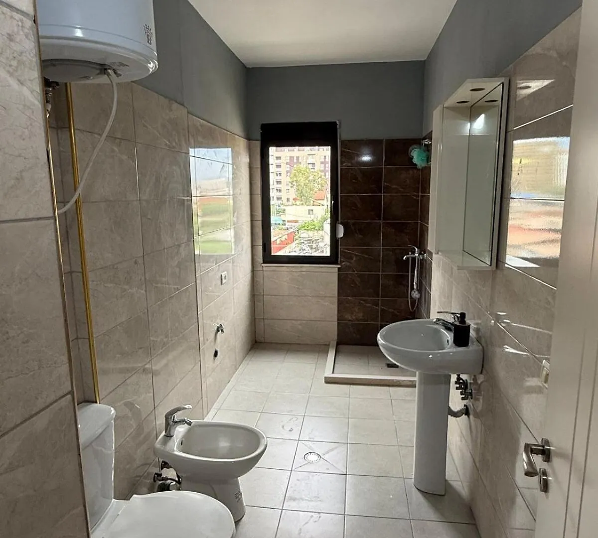 36 Apartment Tiran Arnavutluk
